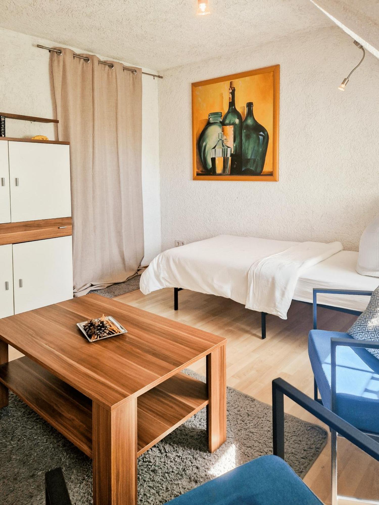 Gemuetliche Ferienwohnung Bei Der Neuen Messe Karlsruhe ラインシュテッテン エクステリア 写真
